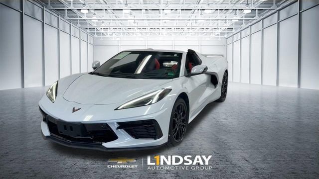 Used 2023 Chevrolet Corvette Stingray Preferred Conv w/ Z51 Performance Package RWD image 5