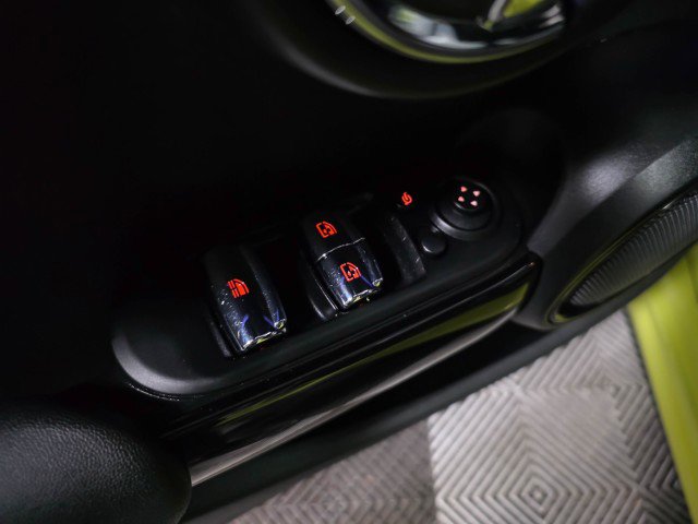 Used 2022 MINI Cooper John Cooper Works w/ Driver Assistance Package FWD image 31