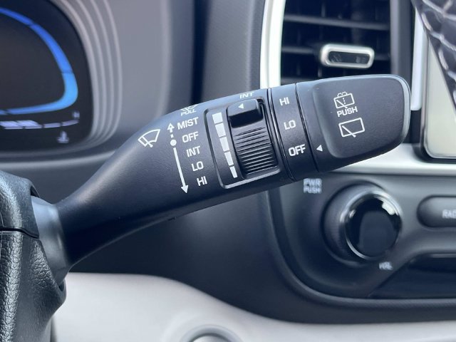 New 2026 Hyundai Venue SEL FWD image 29