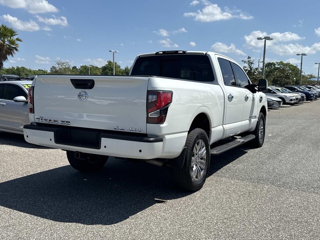 Certified 2020 Nissan Titan SL w/ Moonroof Package image 4