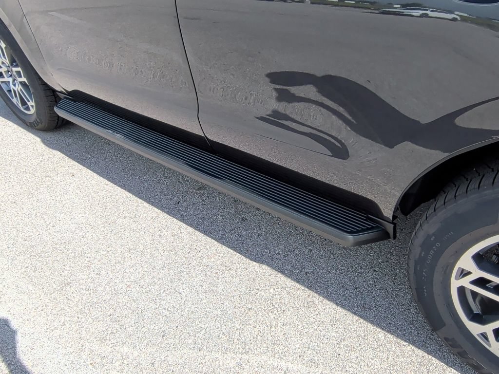 New 2026 Ford Expedition Active RWD image 49