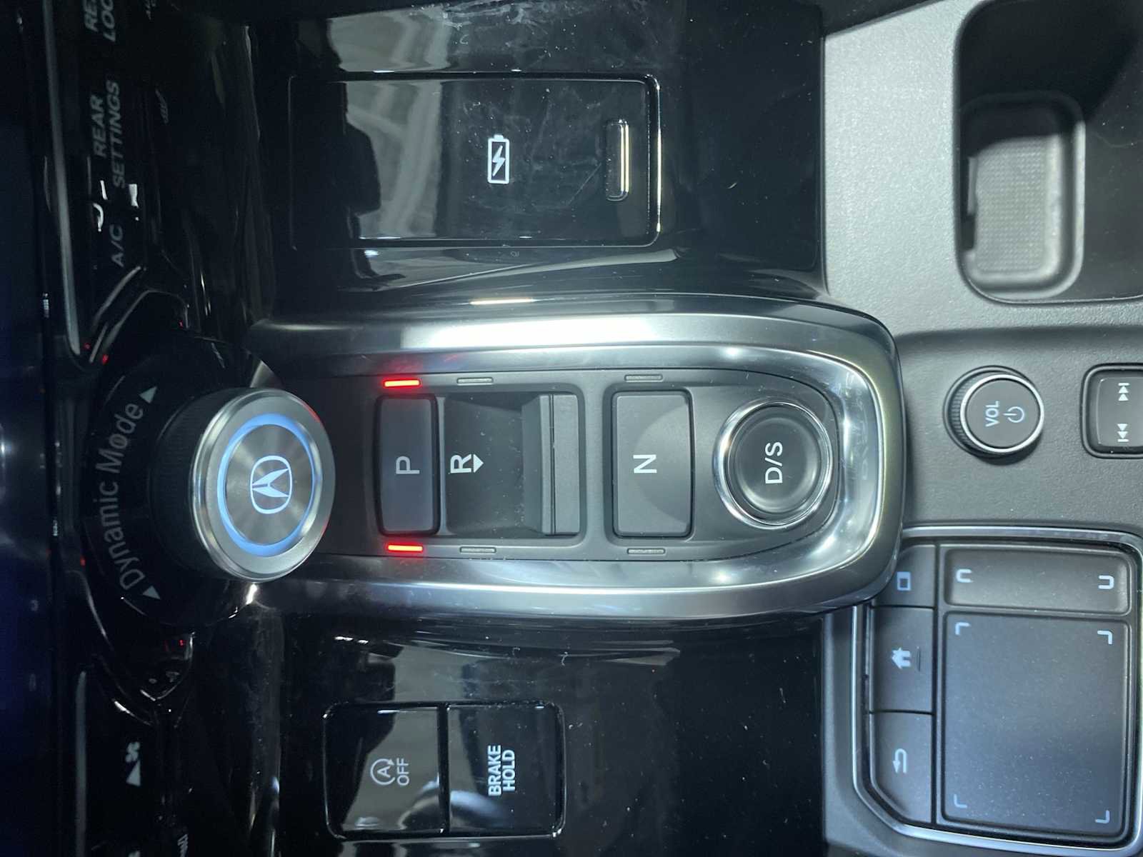 Certified 2024 Acura MDX SH-AWD w/ Technology Package image 17