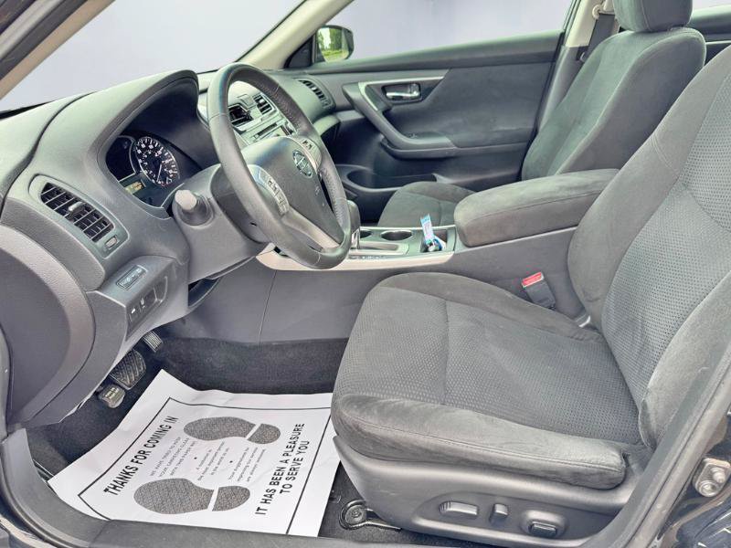Used 2015 Nissan Altima 2.5 SV w/ Convenience Package FWD image 15