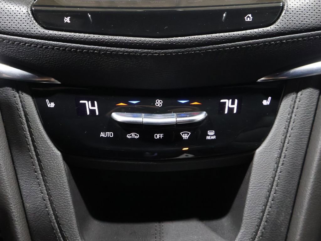 Used 2023 Cadillac XT5 Luxury image 33