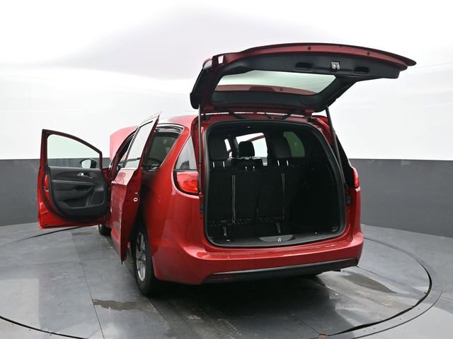 New 2026 Chrysler Voyager LX FWD image 63