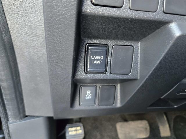 Used 2022 Nissan Frontier S image 28