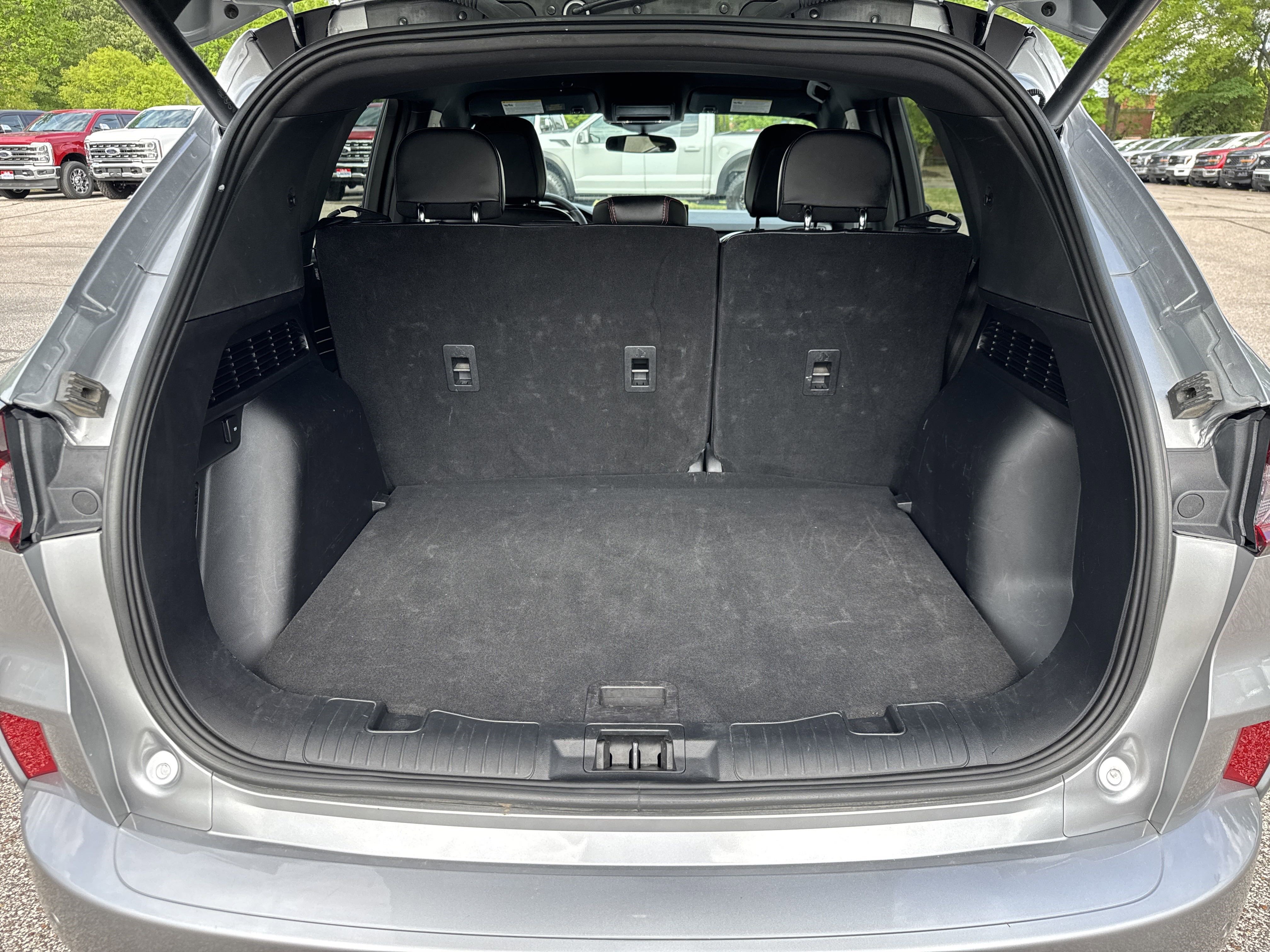 Certified 2024 Ford Escape ST-Line w/ Tech Pack #1 image 13