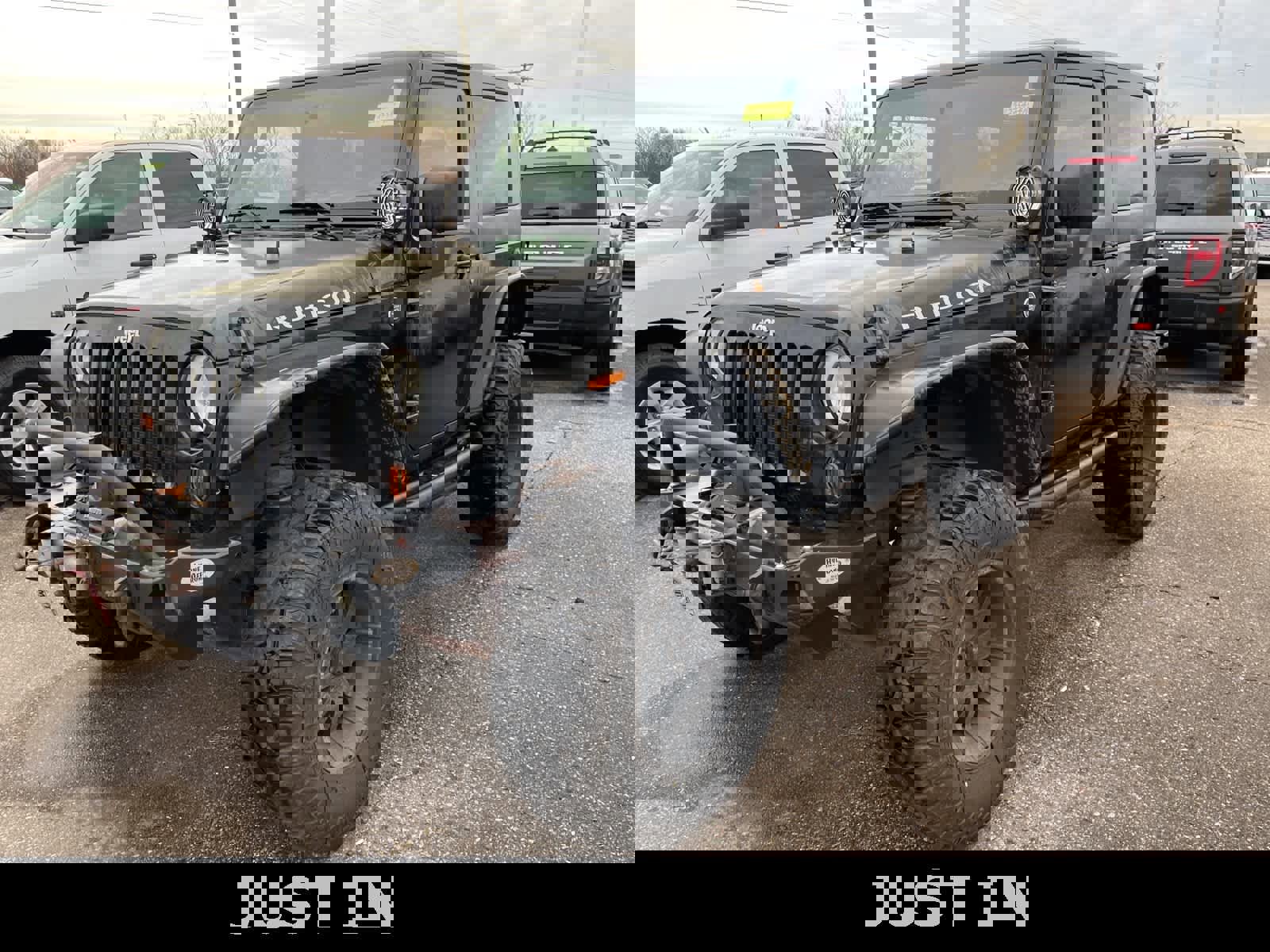 Used 2009 Jeep Wrangler Rubicon w/ Dual Top Group