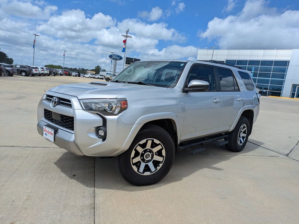 Used 2022 Toyota 4Runner TRD Off-Road image 4