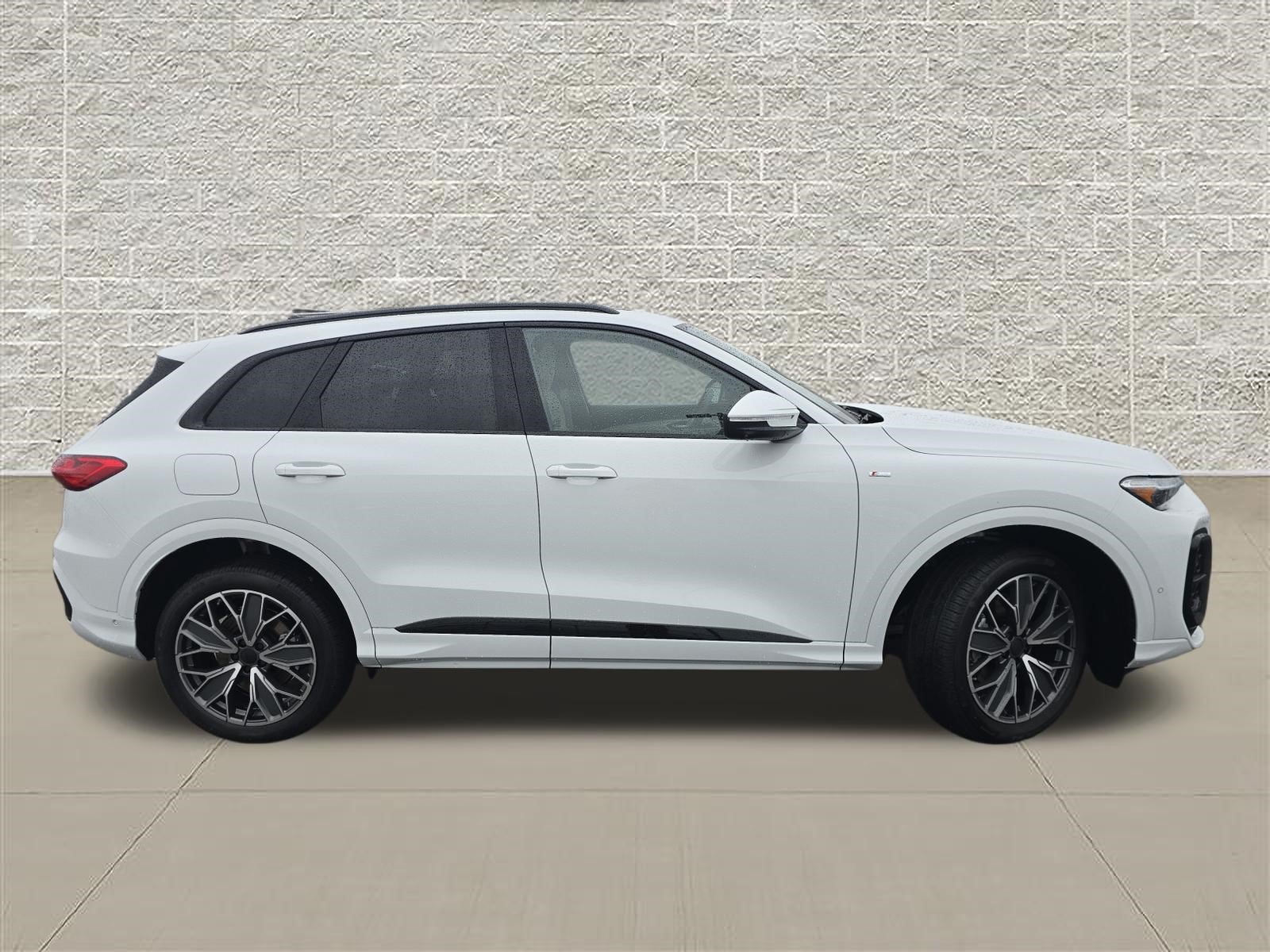 New 2026 Audi Q5 Prestige AWD/4WD image 8