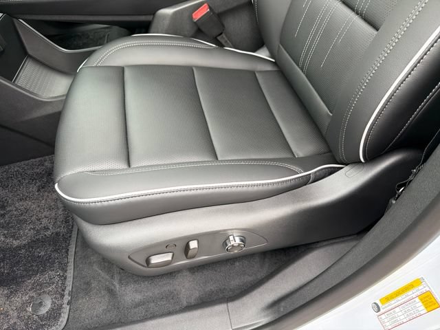 New 2026 Buick Enclave Avenir w/ Super Cruise Package FWD image 22