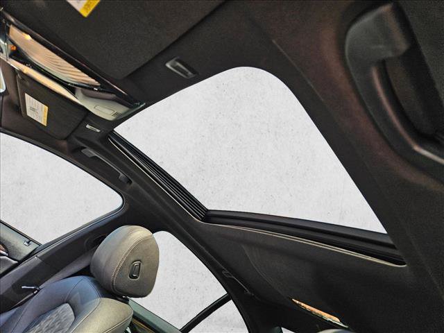 Used 2021 BMW 530i w/ Convenience Package RWD image 15