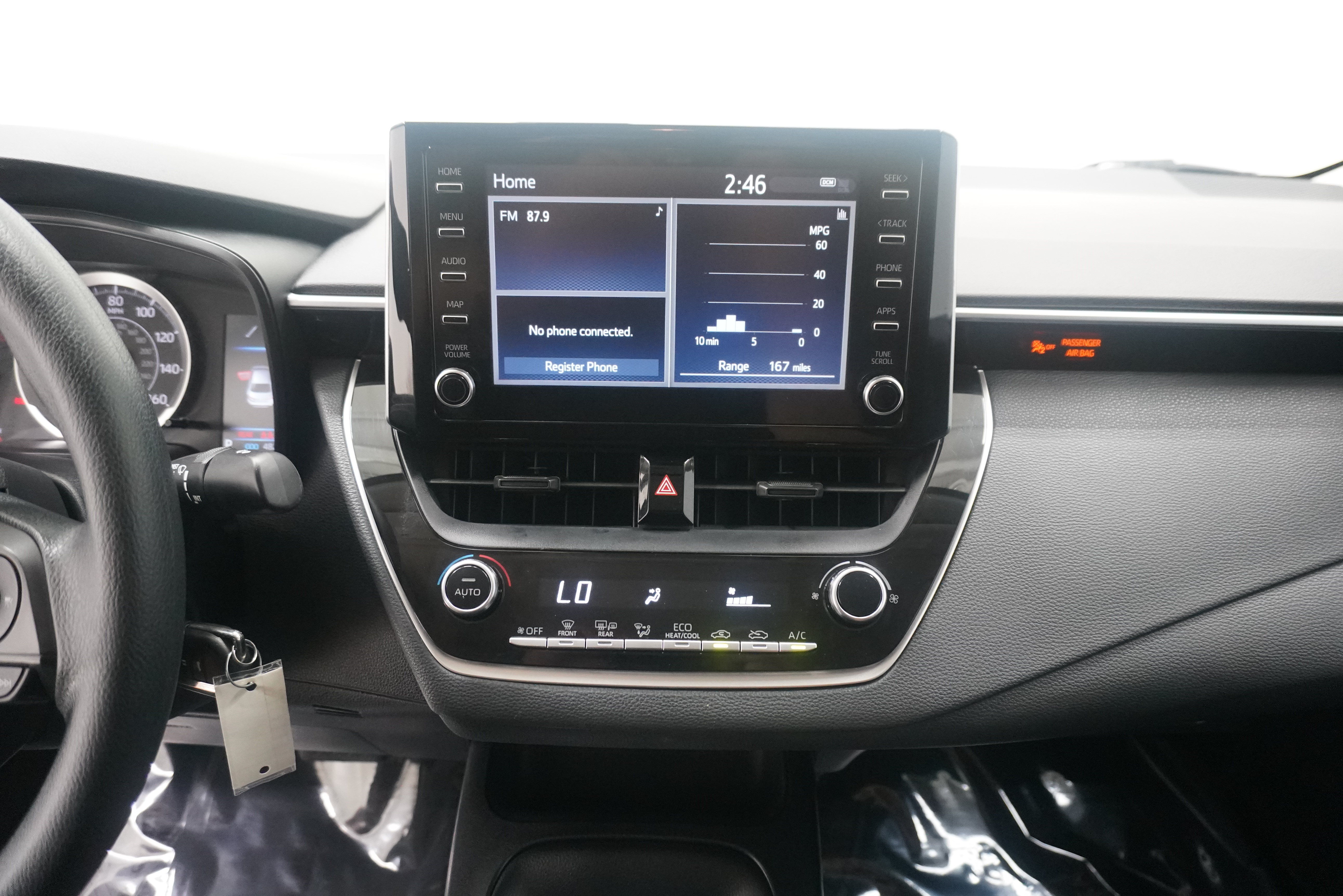 Used 2020 Toyota Corolla LE FWD image 18