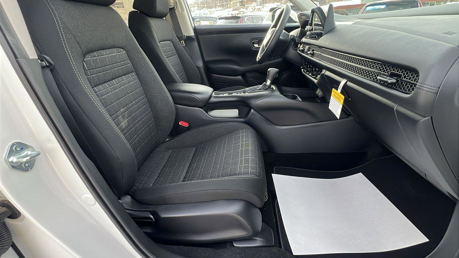 New 2026 Honda HR-V LX image 13