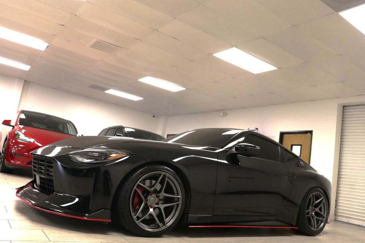 Used 2023 Nissan Z Performance 2dr Coupe 9A w/ Floor Mat Package (L93) image 10