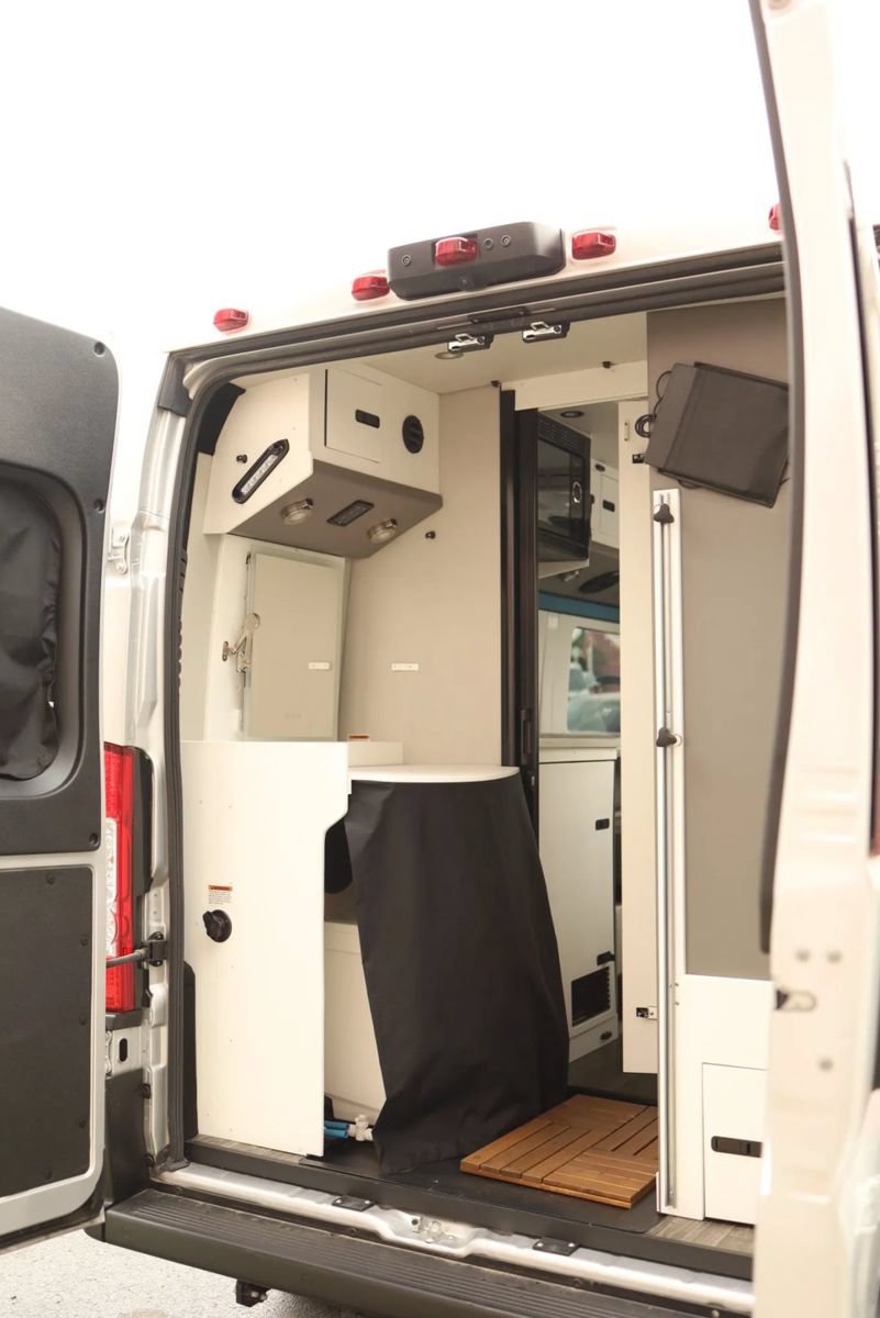 Used 2024 RAM ProMaster 3500 w/ Leather Interior Group FWD image 58