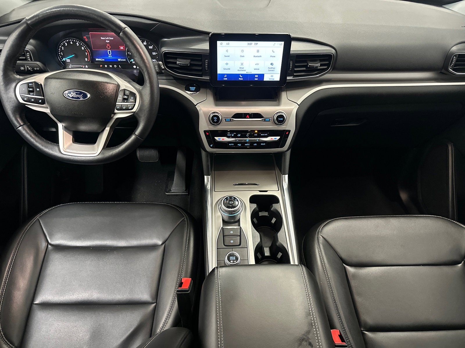 Used 2022 Ford Explorer XLT w/ Equipment Group 202A image 19