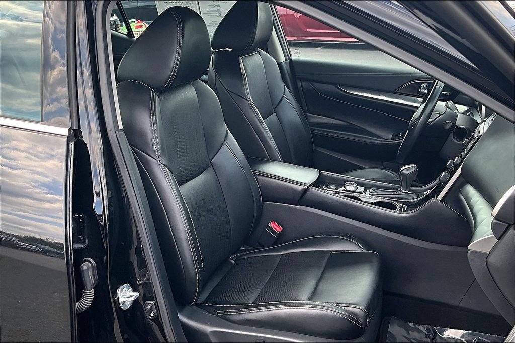 Used 2023 Nissan Maxima SL FWD image 31