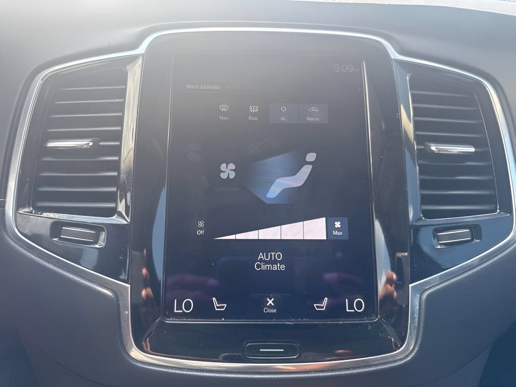 Used 2017 Volvo XC90 T6 Inscription w/ Vision Package AWD/4WD image 17