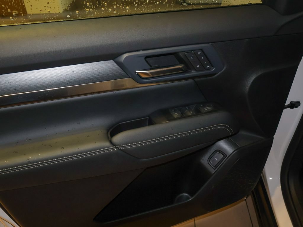 New 2027 GMC Terrain Elevation w/ Elevation Premium Package AWD/4WD image 9