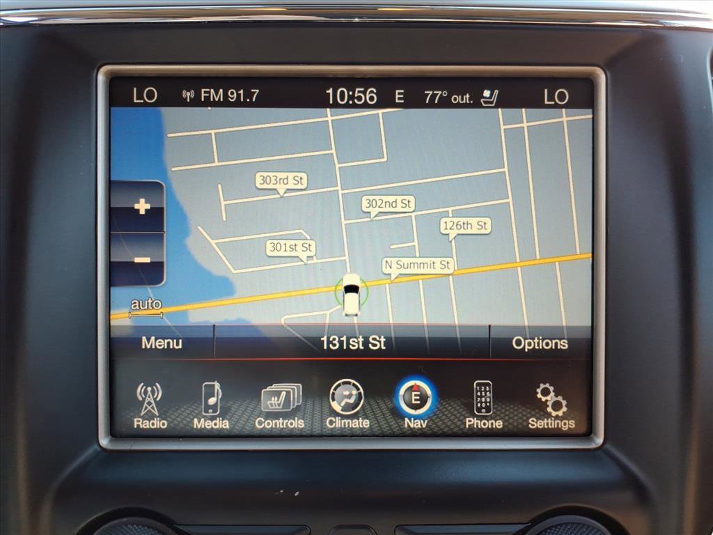 Used 2015 Jeep Grand Cherokee Summit w/ Premium Plus Apperance Group image 19