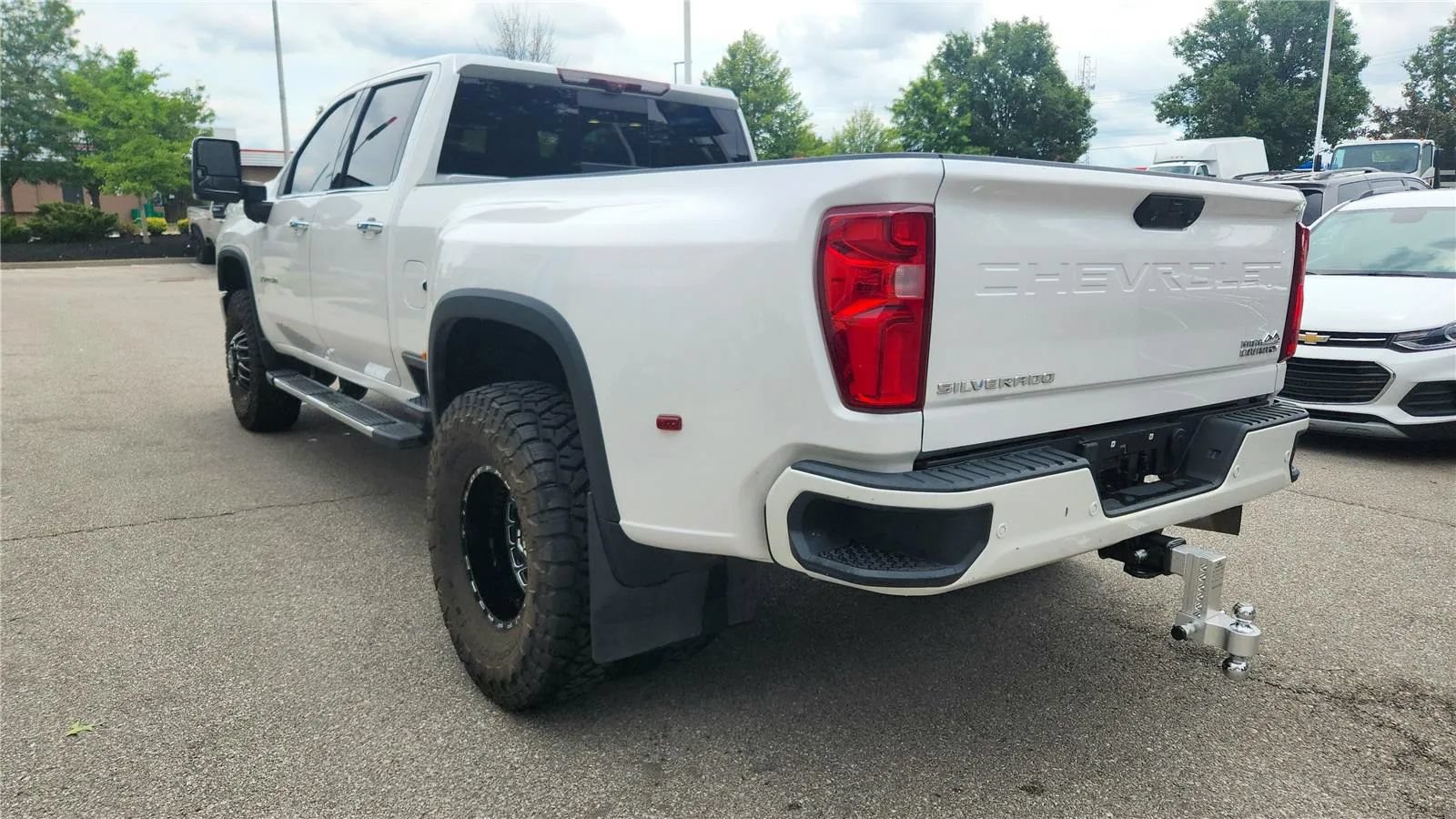 Used 2021 Chevrolet Silverado 3500 High Country AWD/4WD image 26