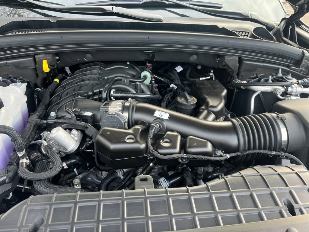 New 2025 Jeep Grand Cherokee Altitude image 3