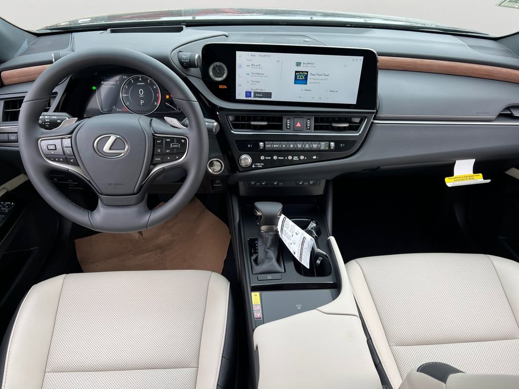 New 2025 Lexus ES 350 w/ Premium Package image 9