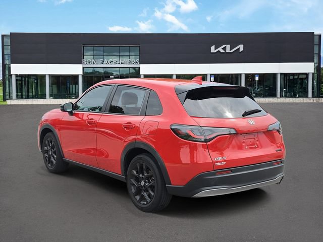 Used 2024 Honda HR-V Sport image 3