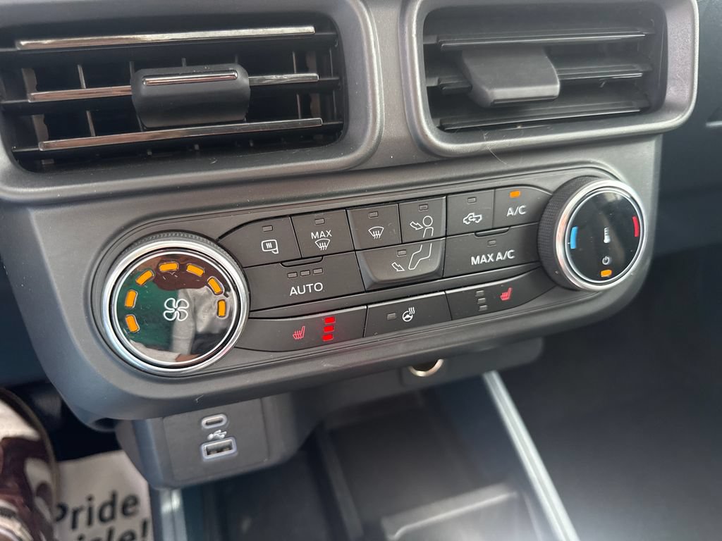 Used 2024 Ford Maverick Tremor w/ Tremor Off-Road Package AWD/4WD image 38