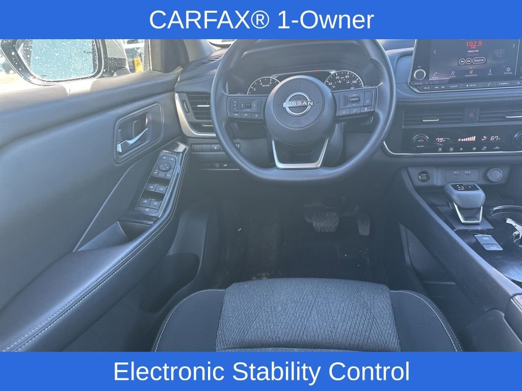 Used 2024 Nissan Rogue SV image 17