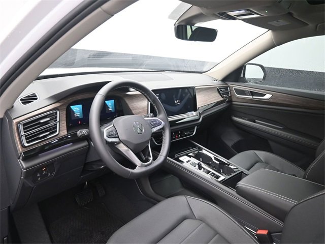 New 2025 Volkswagen Atlas SEL image 19