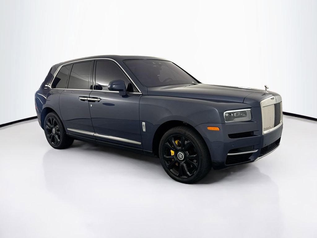 Used 2020 Rolls-Royce Cullinan AWD/4WD image 3