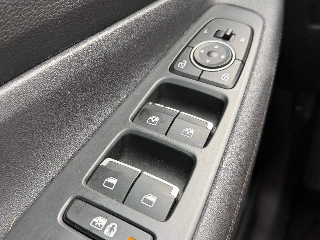 Used 2021 Hyundai Santa Fe SEL w/ Convenience Package FWD image 16