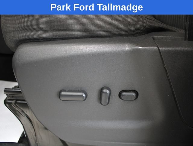 Used 2016 Ford Transit 250 130 Low Roof RWD image 13