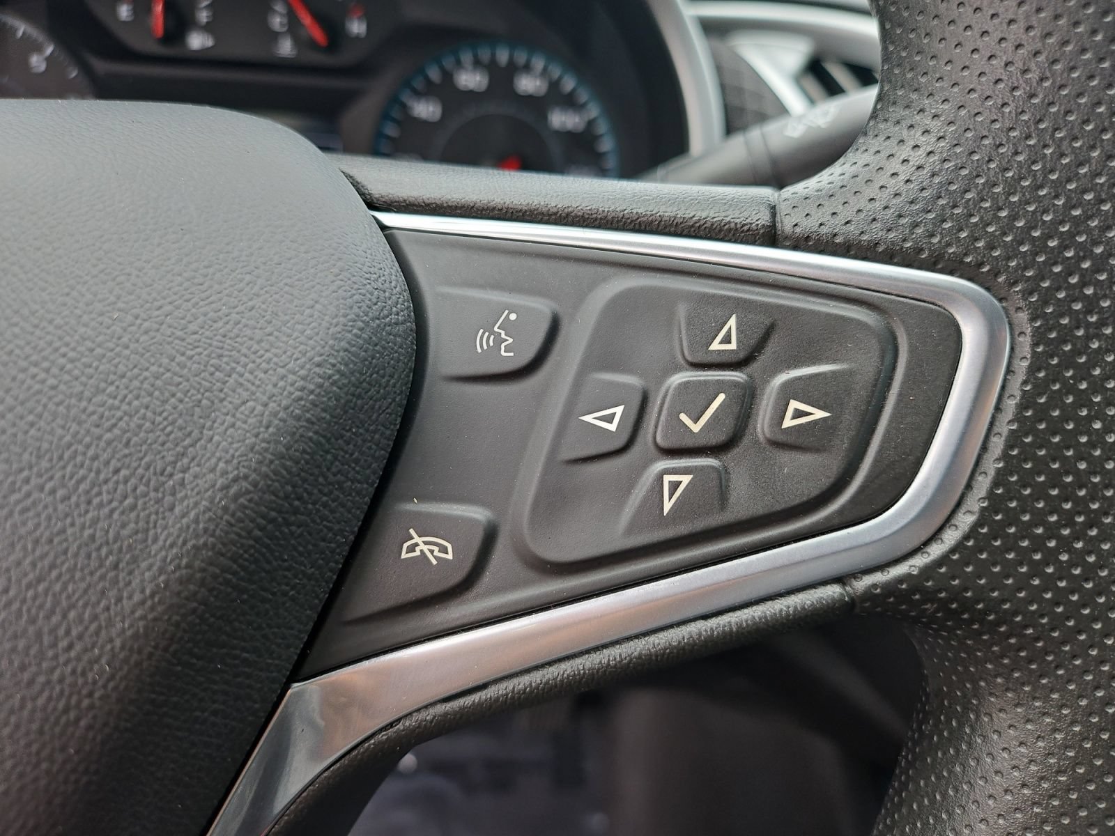 Used 2023 Chevrolet Malibu LS FWD image 27