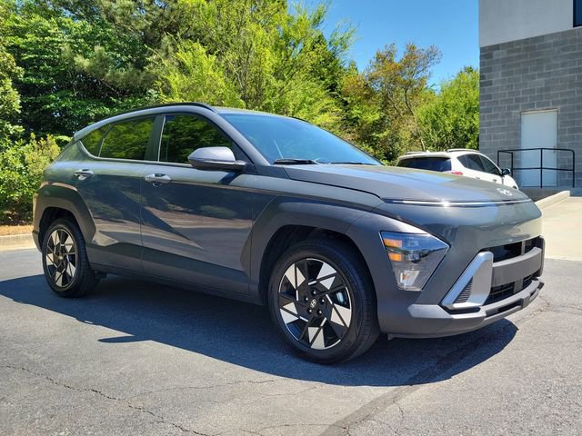 Used 2025 Hyundai Kona SEL image 3