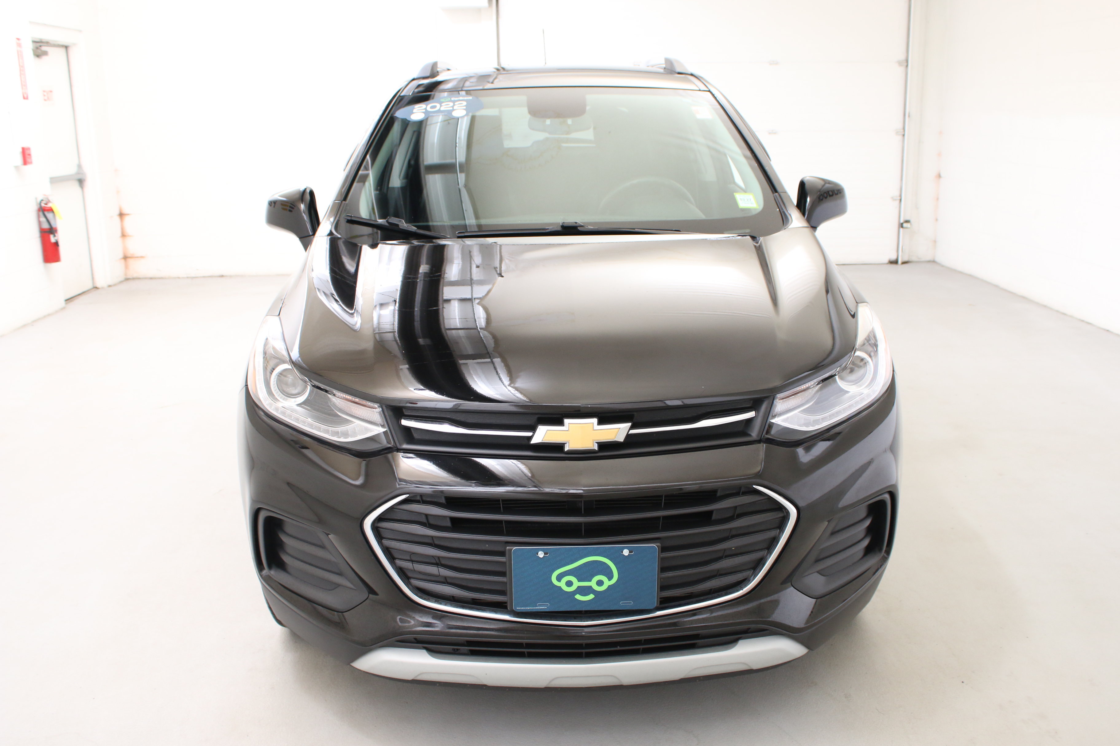 Certified 2022 Chevrolet Trax LT AWD/4WD image 2