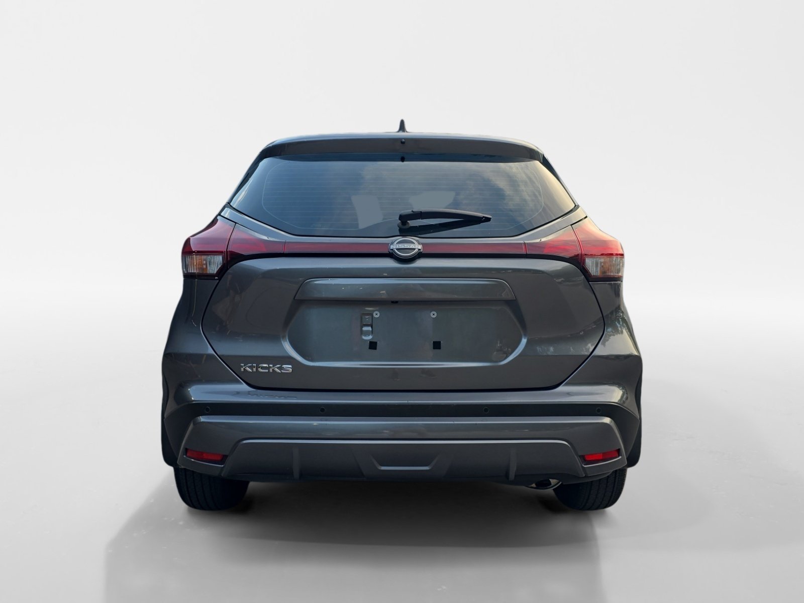 Certified 2023 Nissan Kicks S FWD image 4