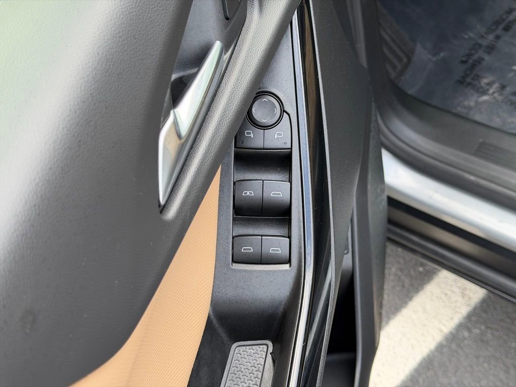 Used 2025 Chevrolet Equinox ACTIV w/ Convenience Package III image 15