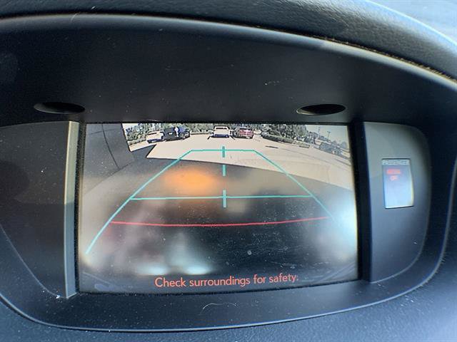 Used 2014 Lexus ES 300h w/ Premium Package w/Bamboo Trim FWD image 17