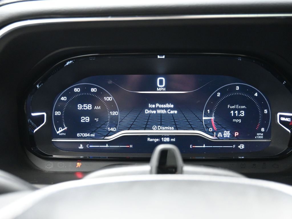 Used 2023 GMC Yukon XL Denali Ultimate image 9