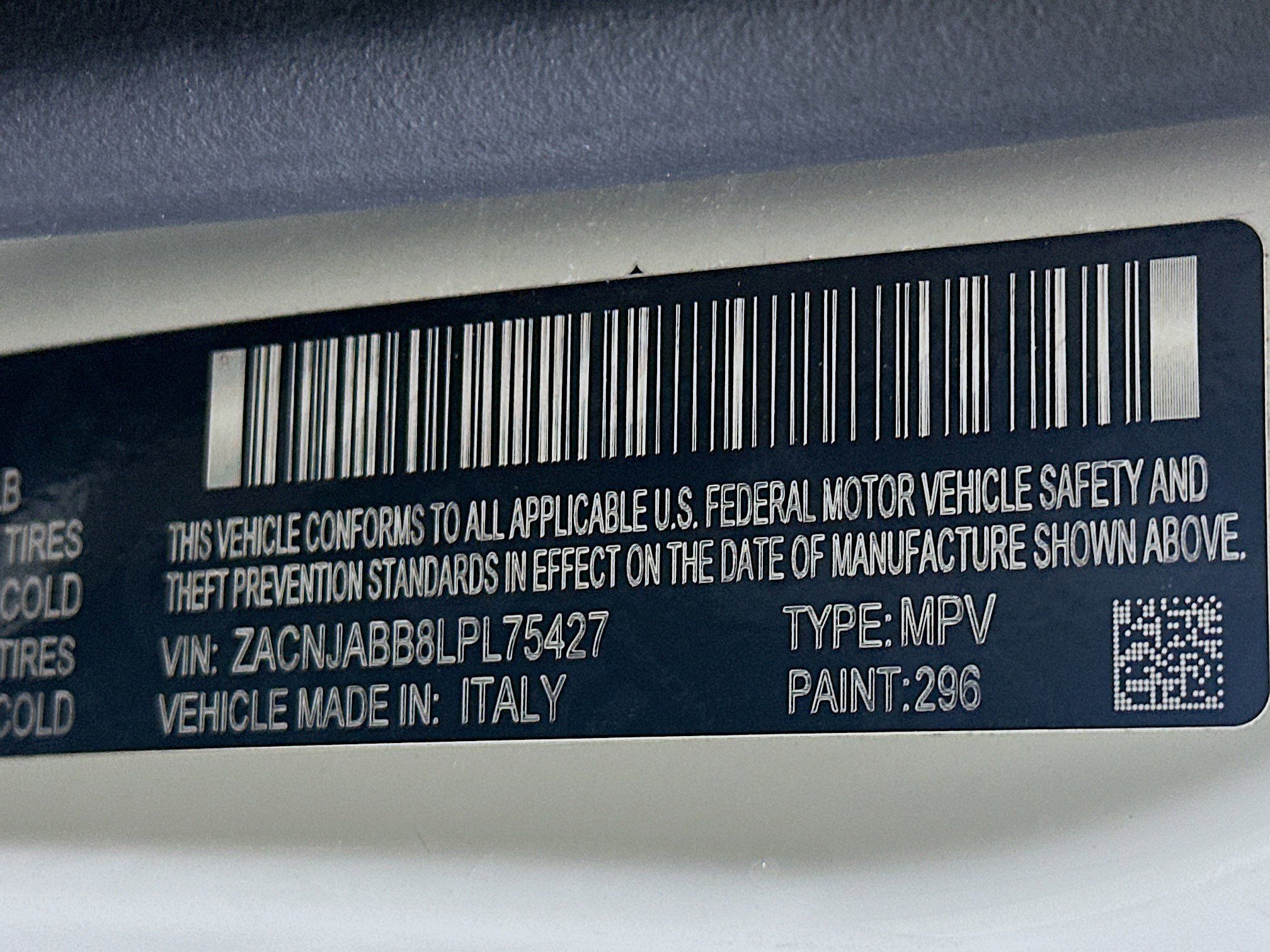 Used 2020 Jeep Renegade Latitude FWD image 12
