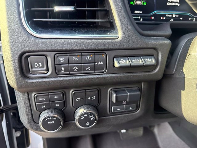 Used 2024 Chevrolet Tahoe High Country w/ Advanced Technology Package AWD/4WD image 14