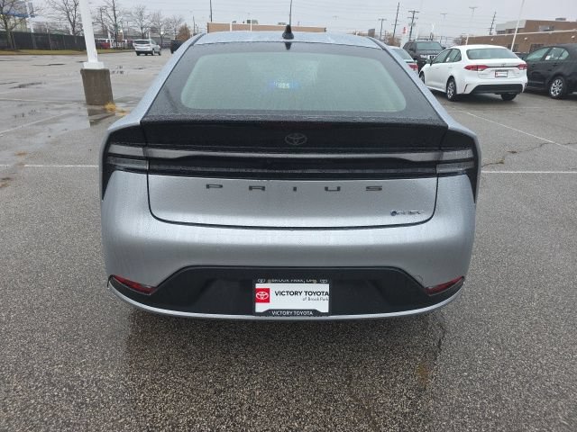 New 2026 Toyota Prius Plug-In Hybrid FWD image 6