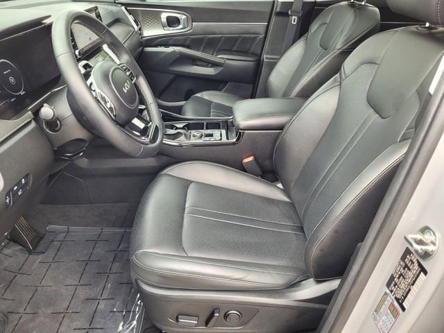 Used 2023 Kia Sorento SX image 19