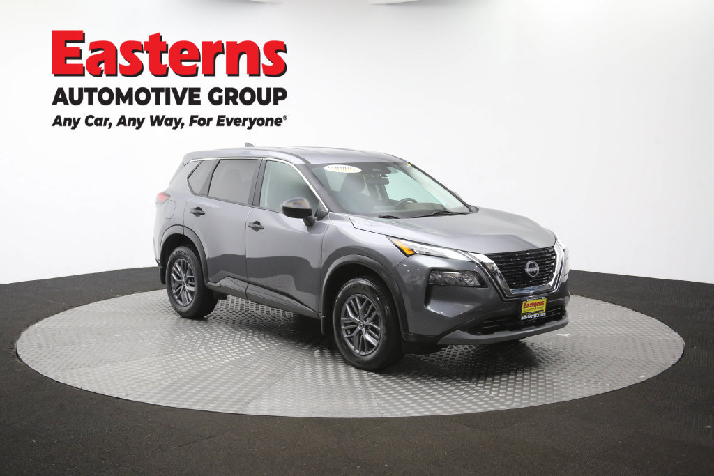 Used 2023 Nissan Rogue S AWD/4WD image 52