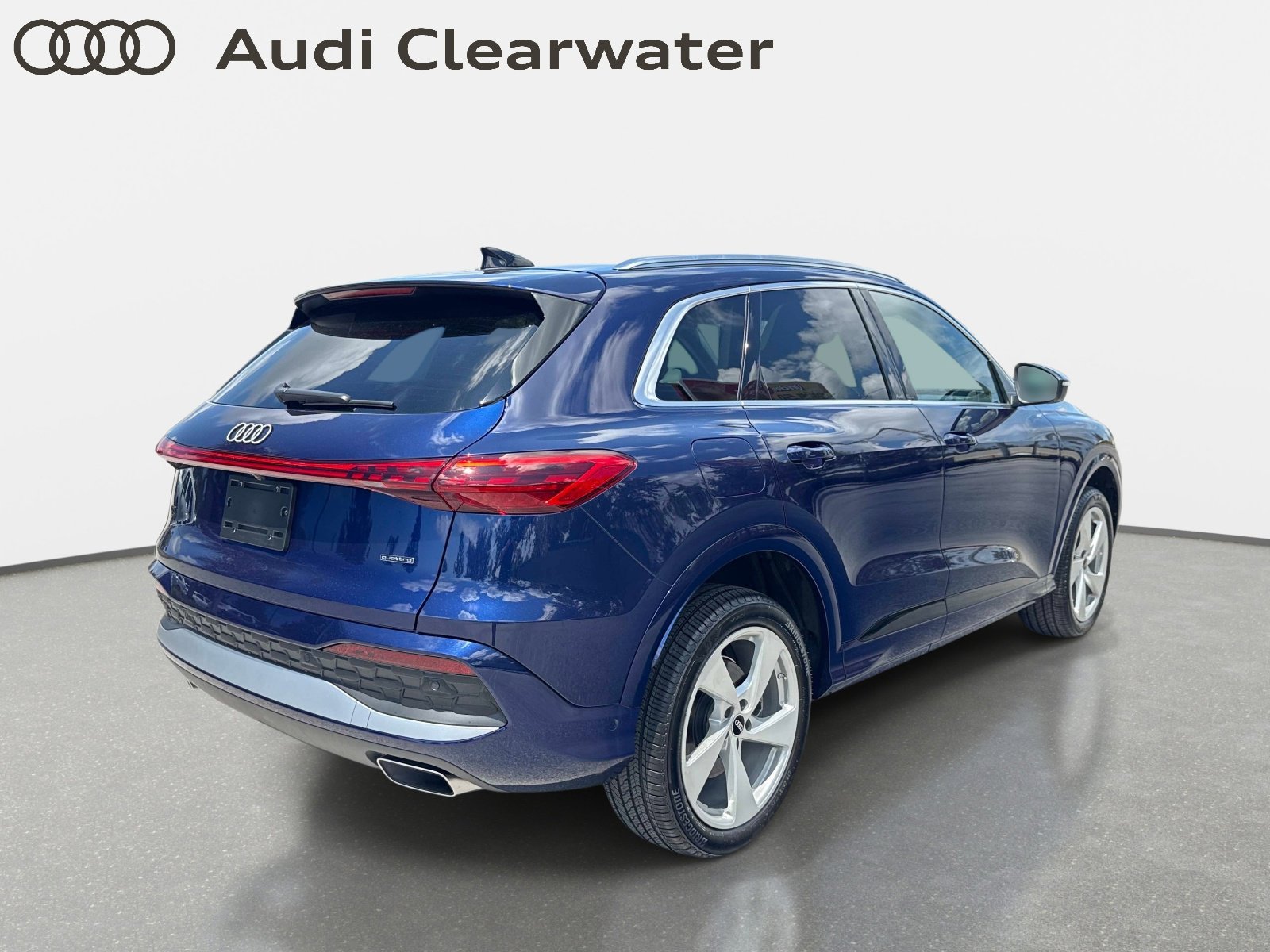 Used 2025 Audi Q5 Premium Plus AWD/4WD image 4