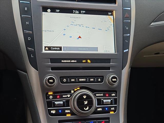 Used 2018 Lincoln MKZ Reserve w/ Technology Package FWD image 14