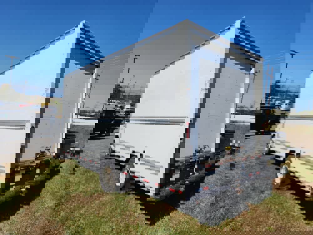 Used 2018 Ford E-350 and Econoline 350 Super Duty image 29